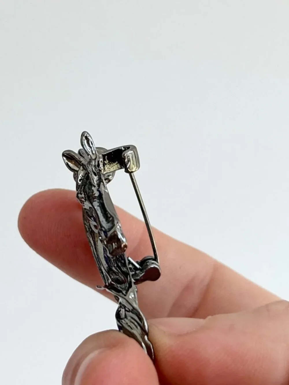 Horse Head Figural Billowing Mane Silver Toned Textured VIntage Insp Brooch Pin